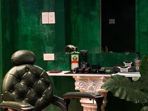 Barber station close-up with Proraso products